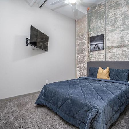 The Davis Lofts At Main Street - Unit 2B Apartment Роки Маунт Екстериор снимка