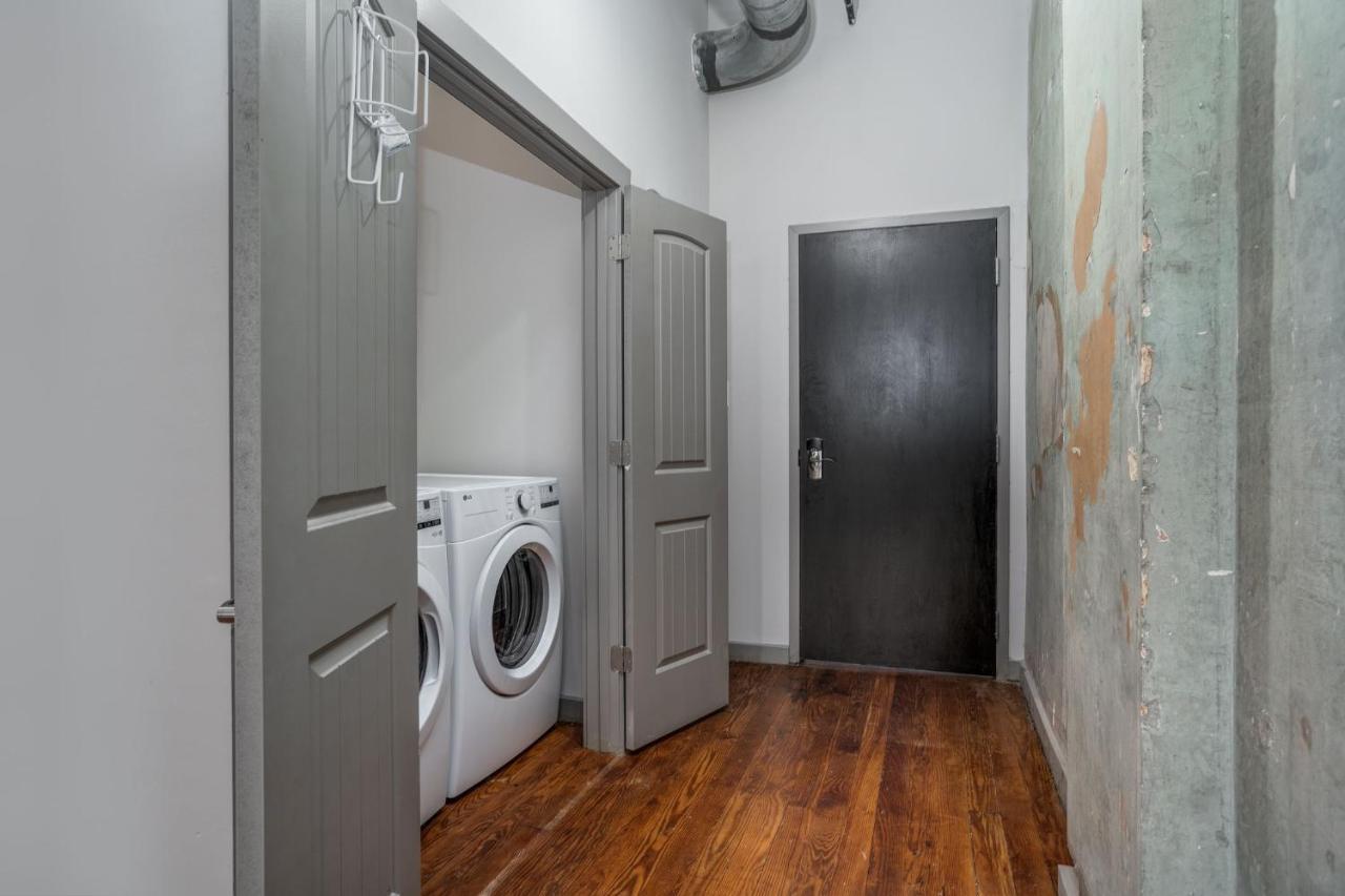 The Davis Lofts At Main Street - Unit 2B Apartment Роки Маунт Екстериор снимка
